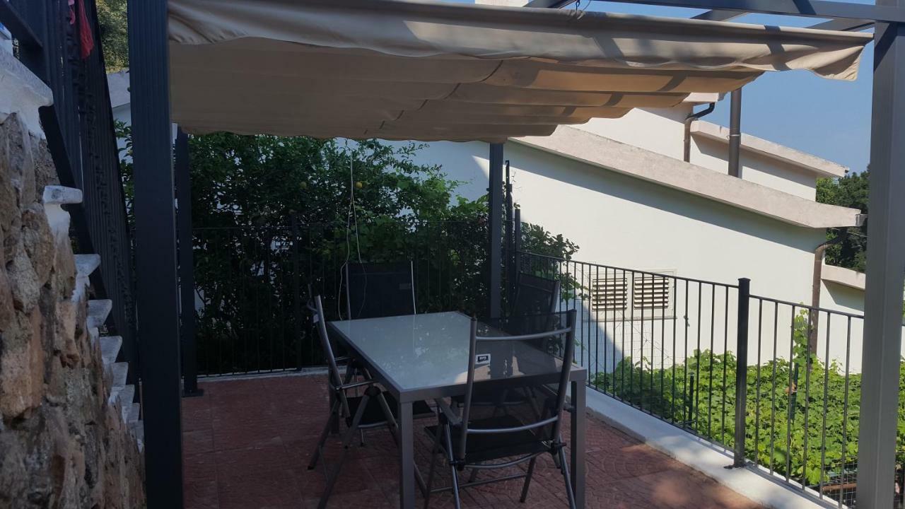 Apartmán Vista Mare Lanusei Exteriér fotografie