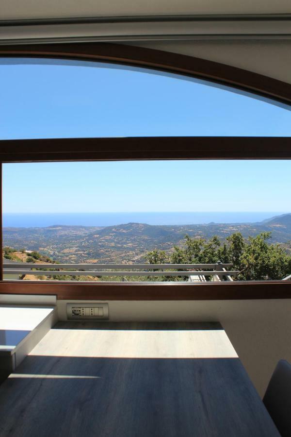 Apartmán Vista Mare Lanusei Exteriér fotografie