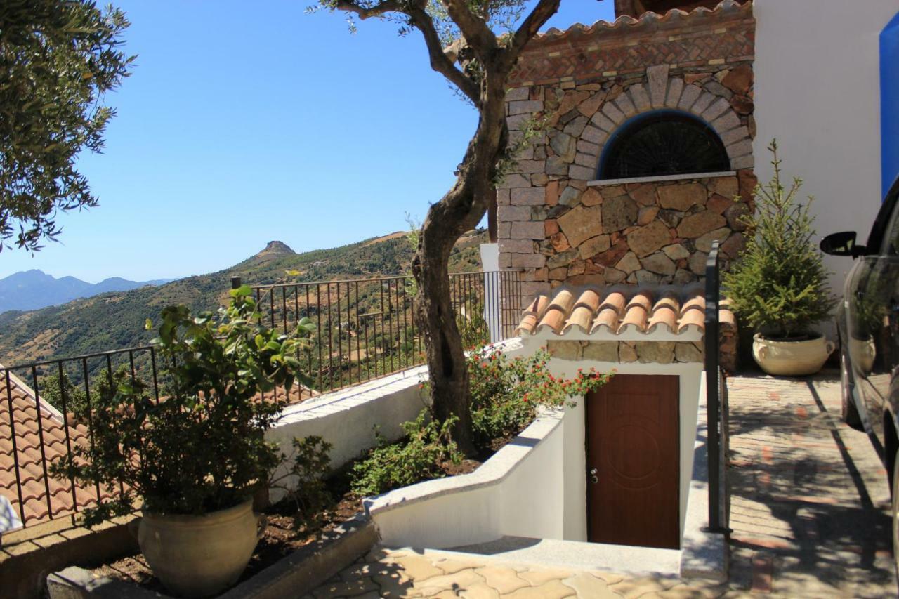 Apartmán Vista Mare Lanusei Exteriér fotografie